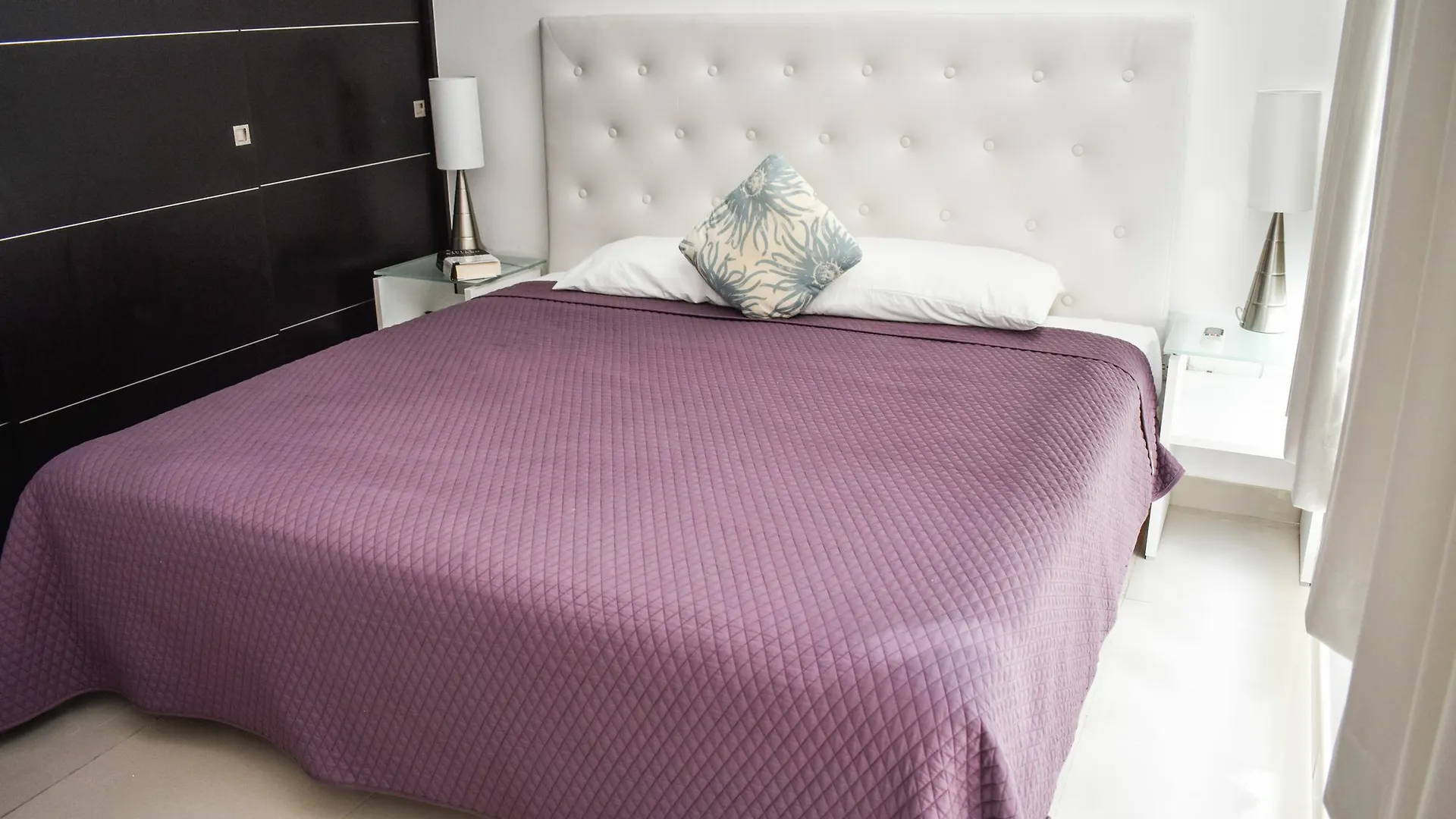 Barcelona Tower By Koox Luxury Collection Aparthotel Cancún 2*,  Mexico